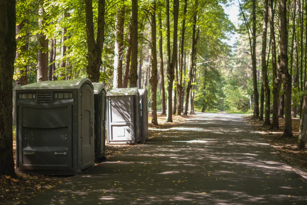 Best Portable toilet rental cost  in Coralville, IA